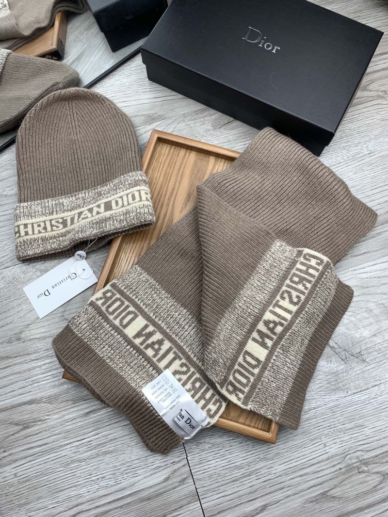 Christian Dior Caps Scarfs